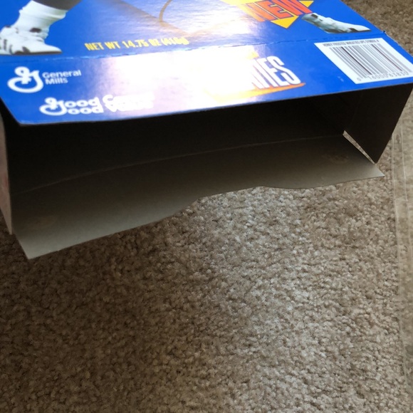 Dallas Cowboys' Deion Sanders 1997 Frosted Wheaties - Picture 6 of 7